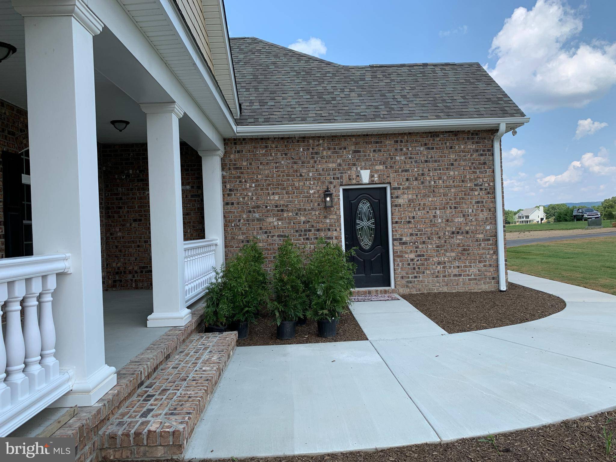 Gore, VA 22637,803 PARISHVILLE RD
