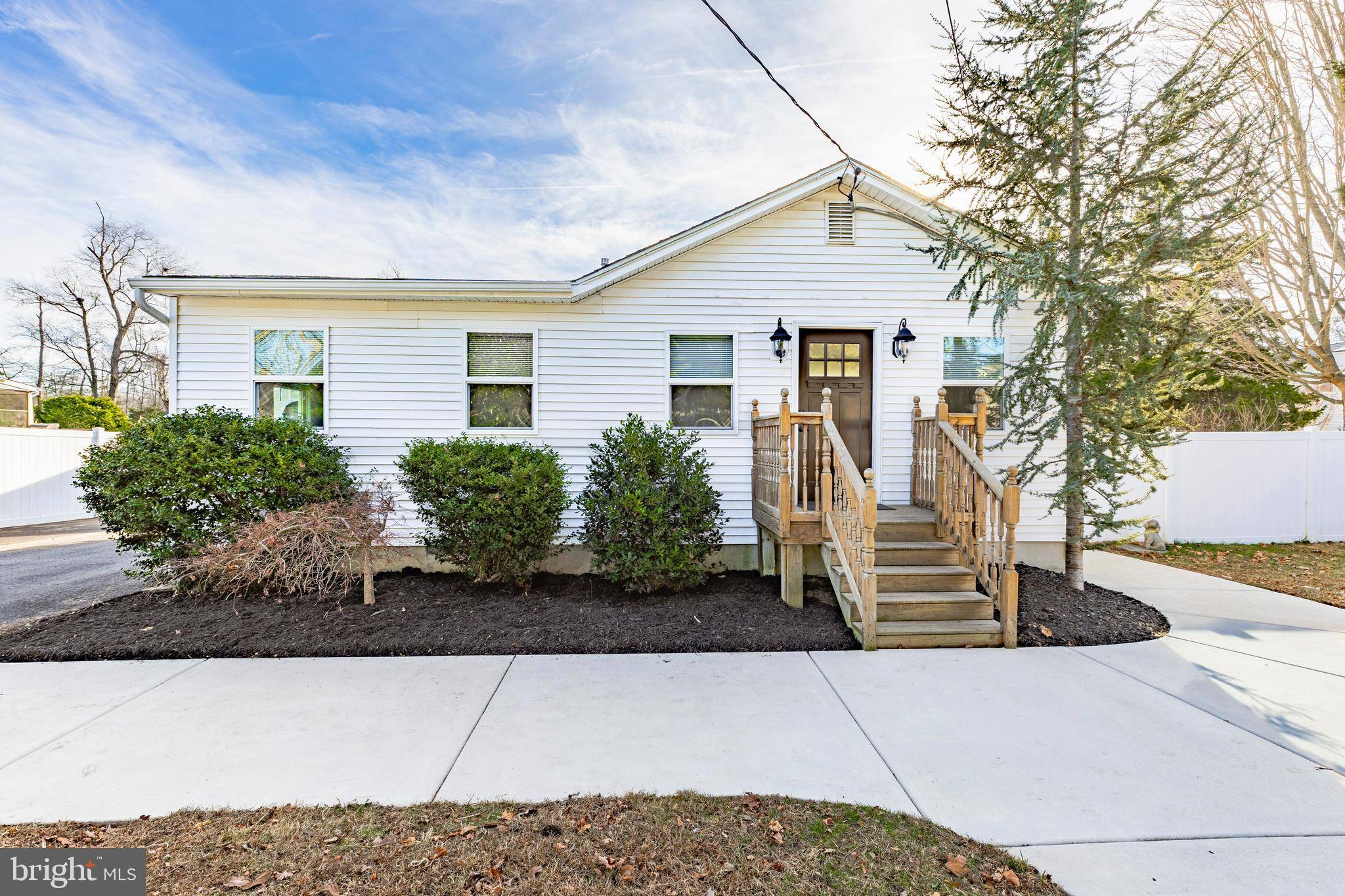 24 PARK AVE,  Villas,  NJ 08251