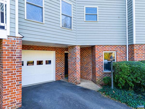 1286 CHATHAM RDG, Charlottesville, VA 22901