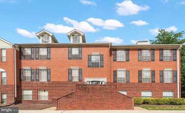 660 GATEWAY DR SE #112, Leesburg, VA 20175