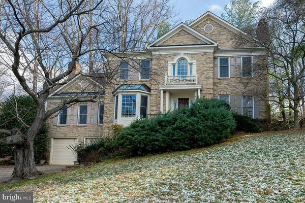 Mclean, VA 22101,6401 OAK MEADOW WAY