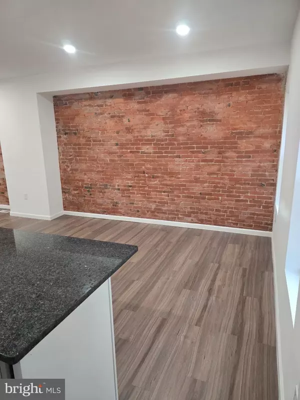 Philadelphia, PA 19143,834 S CECIL ST