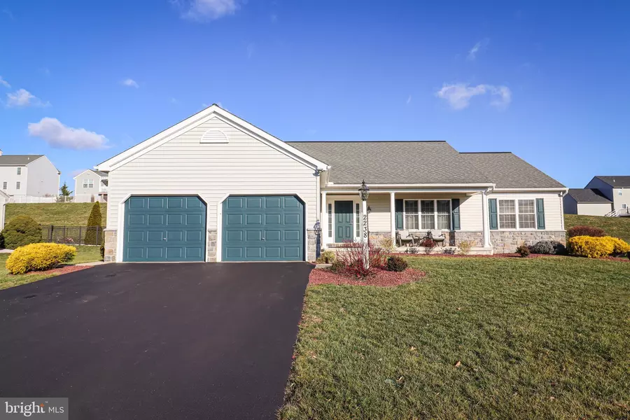 2238 FRIESIAN RD, York, PA 17406