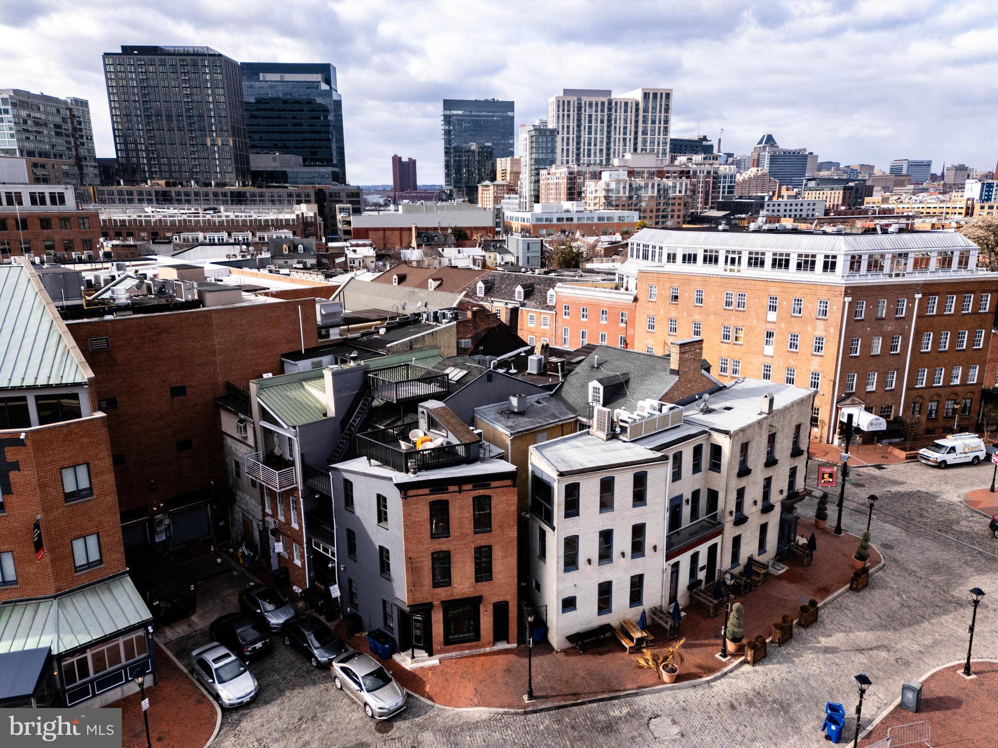 Baltimore, MD 21231,1643 THAMES ST