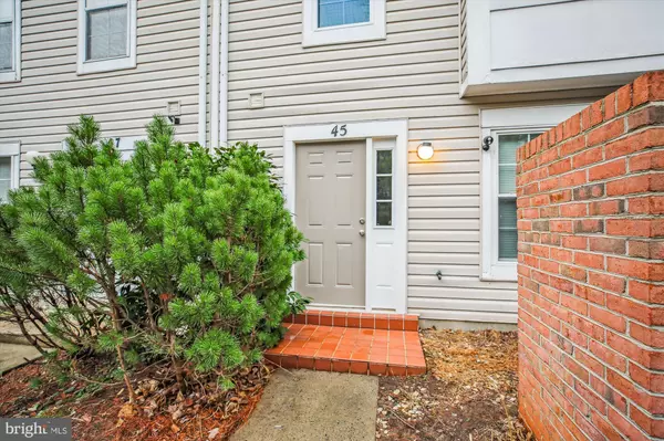 45 CRESTED IRIS CT, Montgomery Village, MD 20886