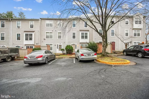 Montgomery Village, MD 20886,45 CRESTED IRIS CT