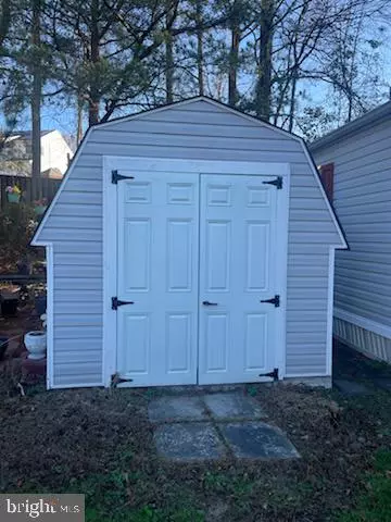 Severn, MD 21144,8009 FAIR BREEZE DR