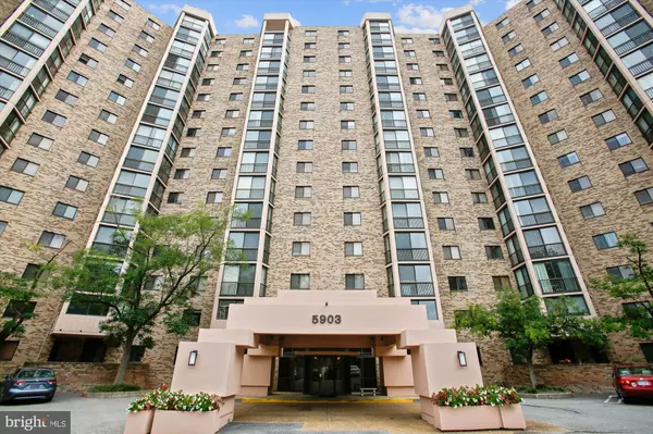 5903 MOUNT EAGLE DR #118, Alexandria, VA 22303