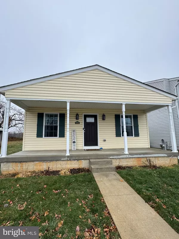 3261 LONG LN, Manchester, MD 21102