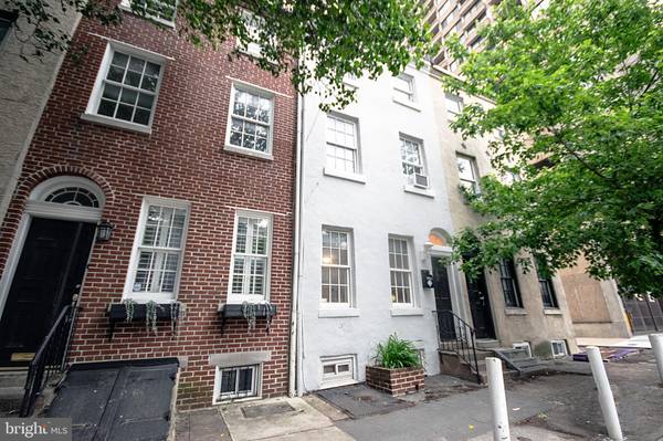 302 S JUNIPER ST #1, FIRST FLOOR, Philadelphia, PA 19107