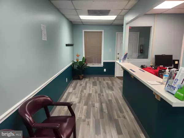 Clinton, MD 20735,7700 OLD BRANCH AVE #D203