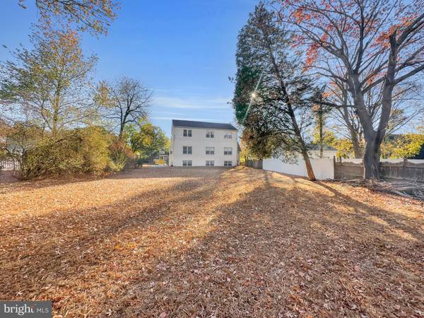 Woodbury, NJ 08096,62 PROGRESS AVE