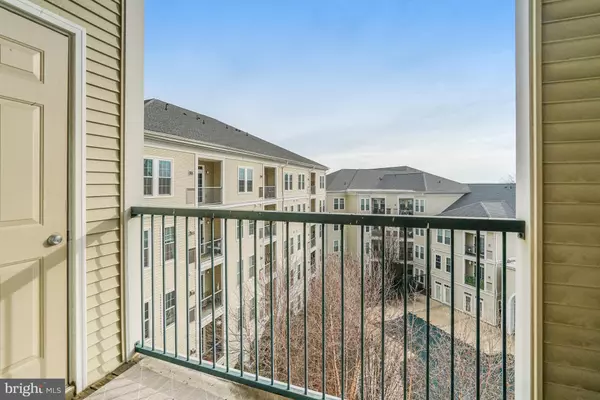 Arlington, VA 22206,2321 25TH ST S #2-415