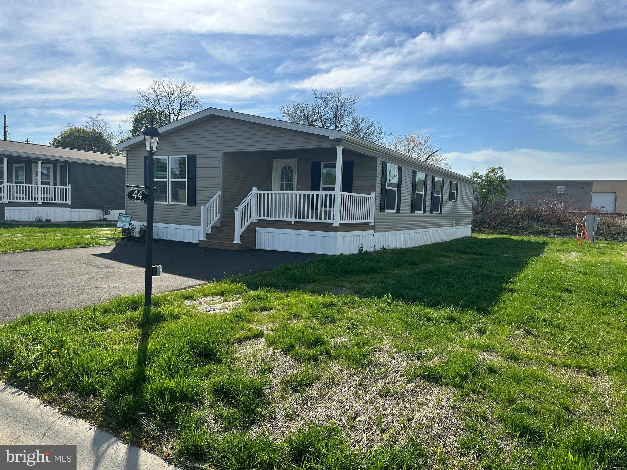 44 EVERGREEN ALY, Palmyra, PA 17078