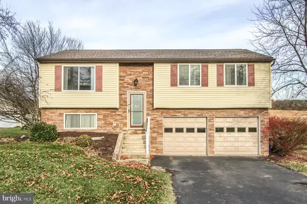 1352 ZIMMERMAN RD, Carlisle, PA 17015