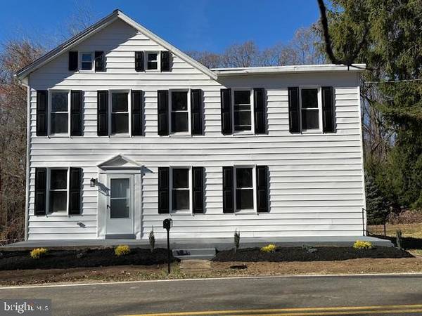 323 SCHWEITZ RD, Mertztown, PA 19539