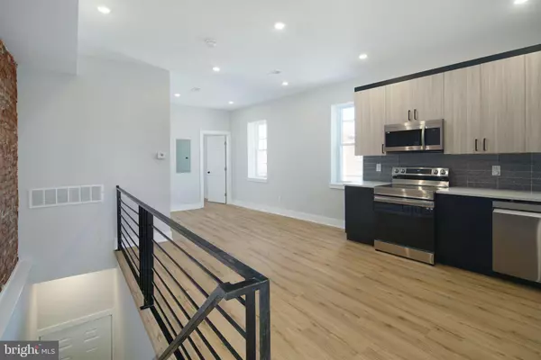 Philadelphia, PA 19121,2701 W GLENWOOD AVE
