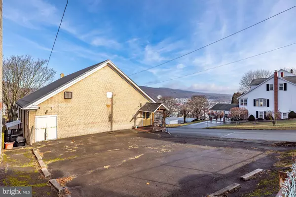 Coal Township, PA 17866,1000 W STATE ST