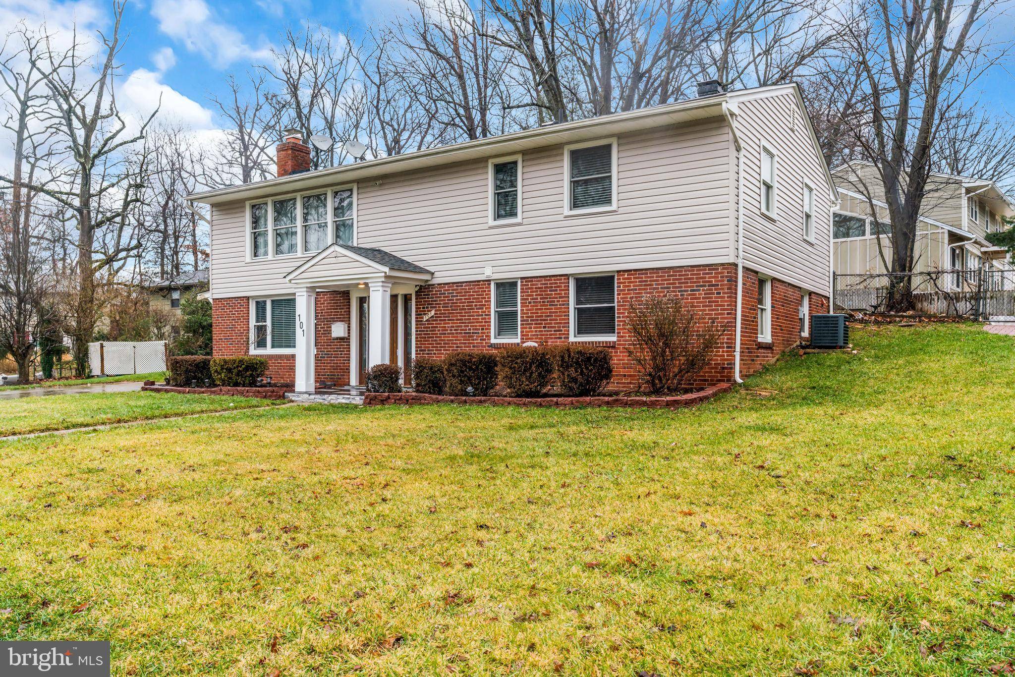 Vienna, VA 22180,101 SANOEY CIR SE