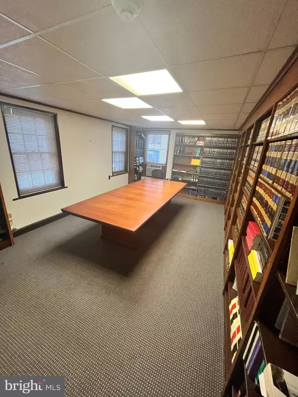 Norristown, PA 19401,510-514 SWEDE ST