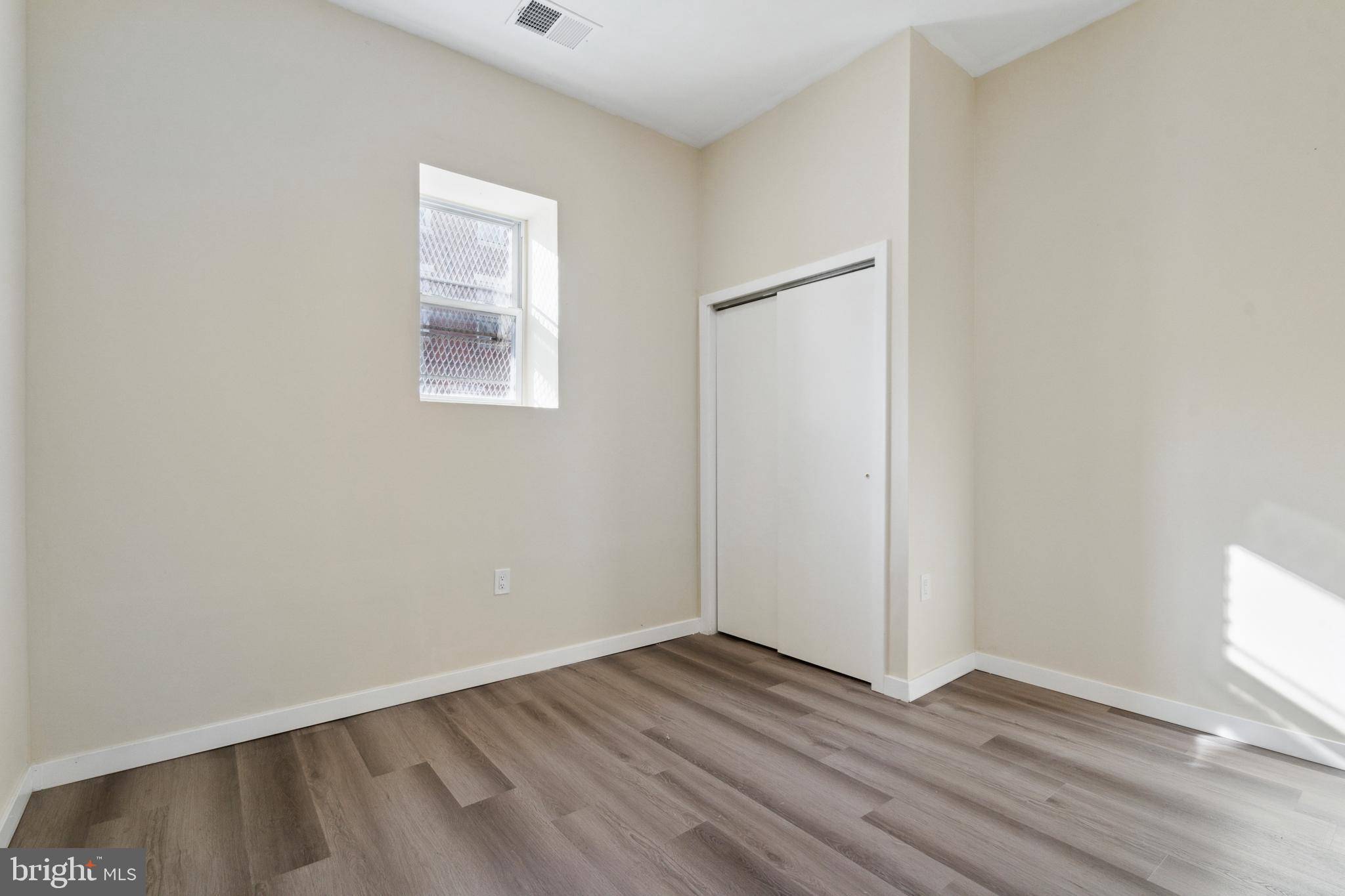 Philadelphia, PA 19146,1501 REED ST