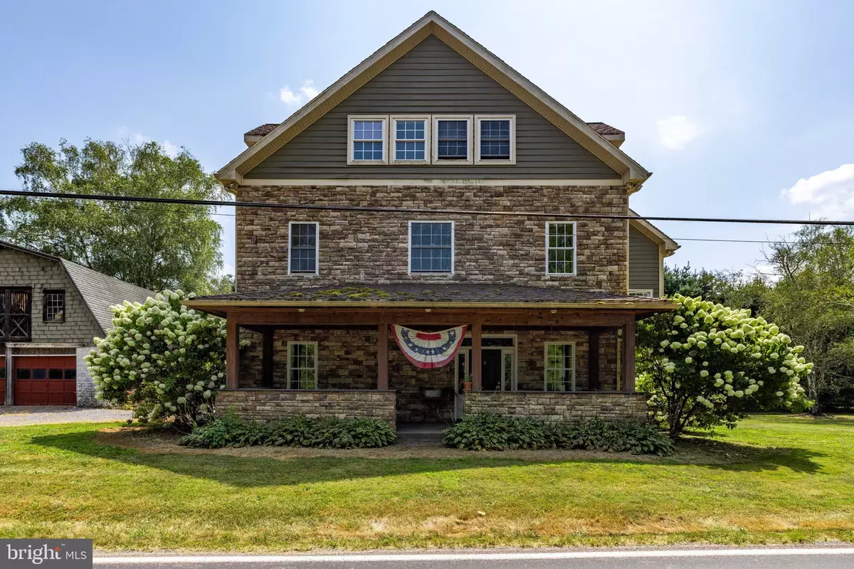 South Williamsport, PA 17702,688 SYLVAN DELL RD