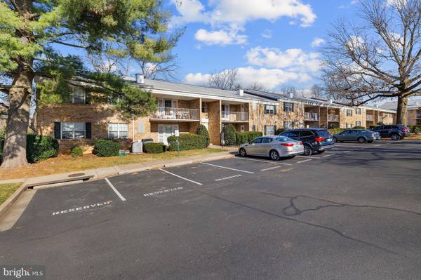 Falls Church, VA 22046,1138 S WASHINGTON ST #103