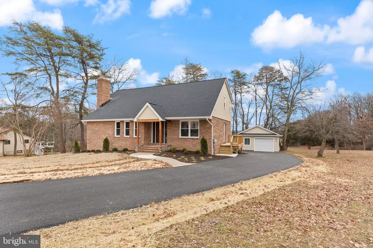 Rosedale, MD 21237,9003 LENNINGS LN