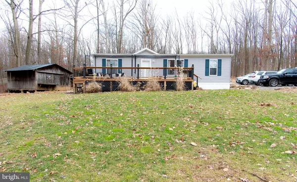 210 RANCH RD, Spring Grove, PA 17362