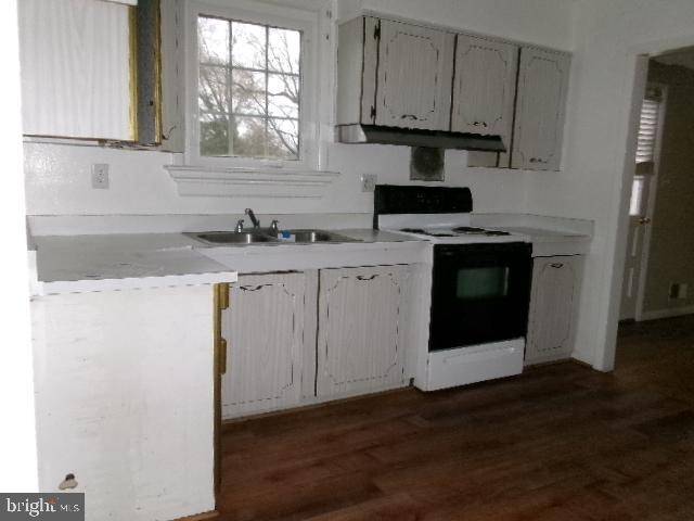 Temple Hills, MD 20748,7114 BUCHANAN RD