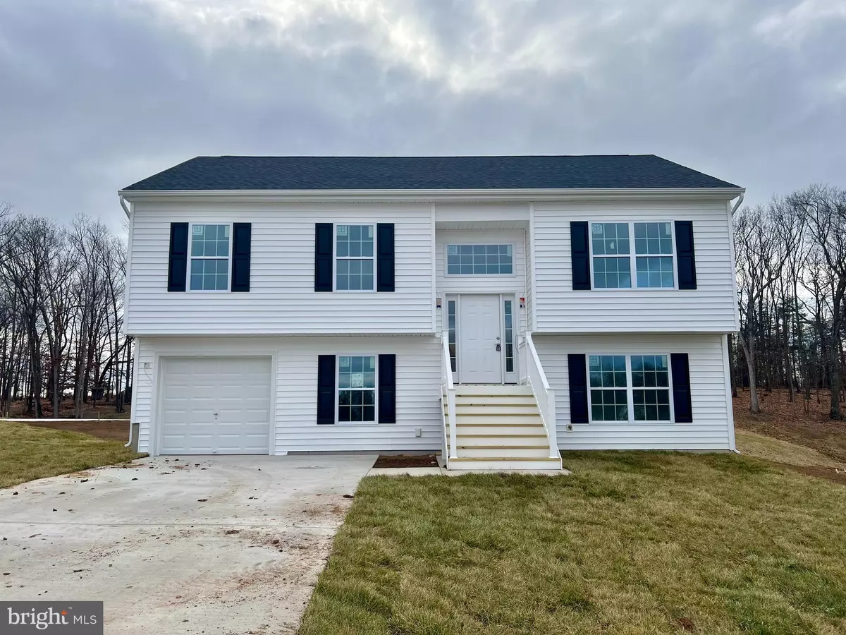 Martinsburg, WV 25405,44 SANIBEL WAY