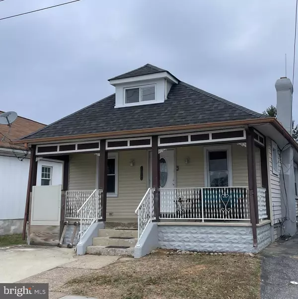 1017 LANGLEY ST, Marcus Hook, PA 19061