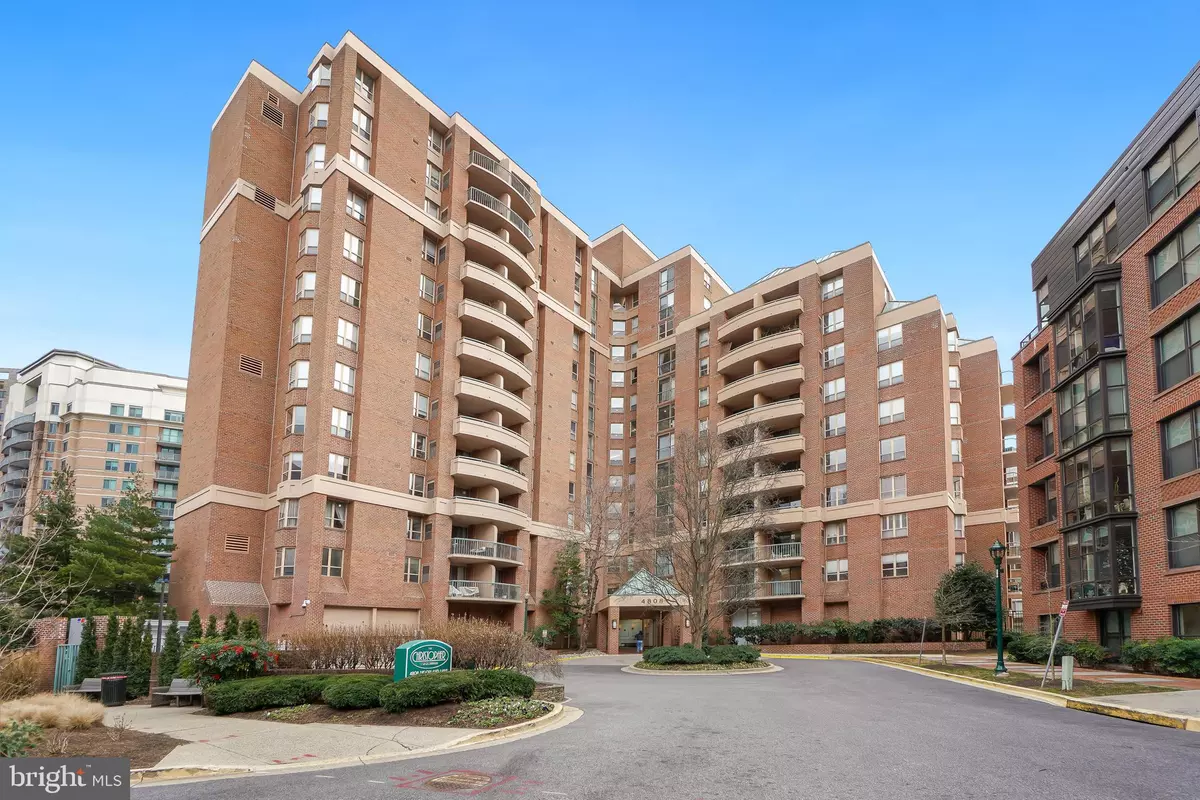 Bethesda, MD 20814,4808 MOORLAND LN #211