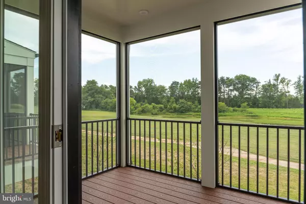 Woodbridge, VA 22191,645 ANGELFISH WAY