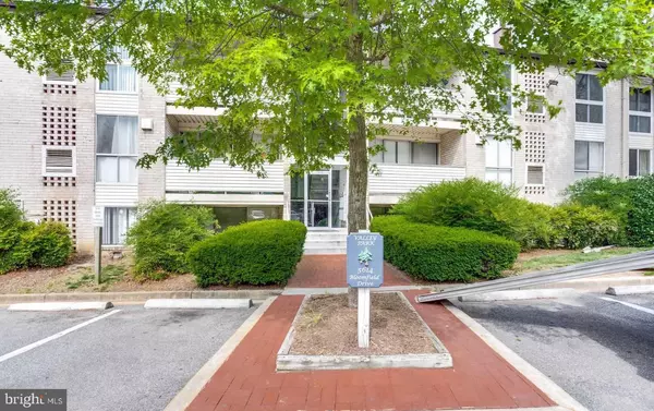 5614 BLOOMFIELD DR #204, Alexandria, VA 22312