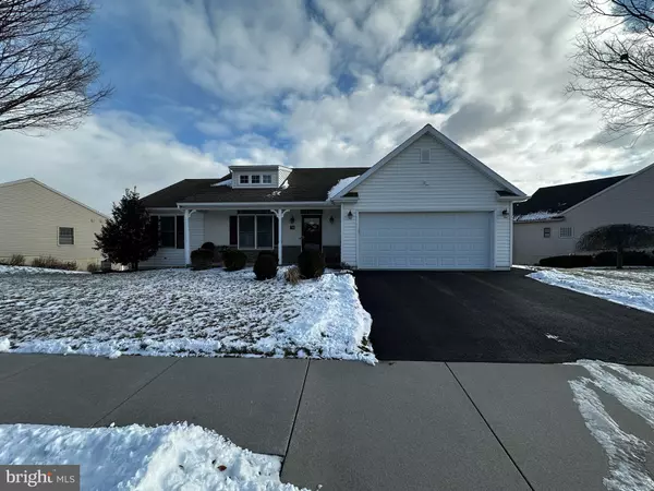 758 HEATHER RDG, Manheim, PA 17545