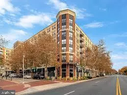 Falls Church, VA 22046,444 W BROAD ST #533