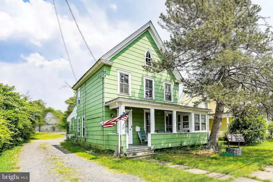 243 S GREEN ST, Tuckerton, NJ 08087