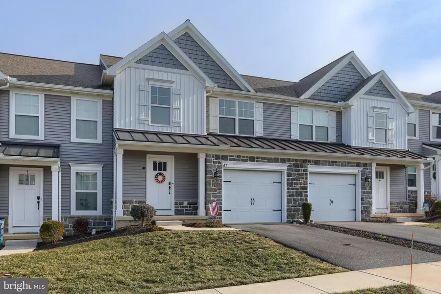 67 BEECH TREE CT, Annville, PA 17003