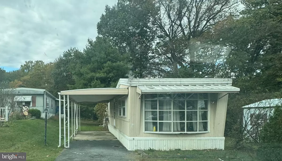 Walnutport, PA 18088,12 E ZIMMER DR