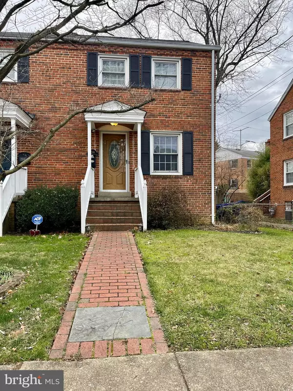 2516 N WINCHESTER ST, Arlington, VA 22213