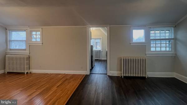 7919 PARK AVE #3RD FLOOR, Elkins Park, PA 19027