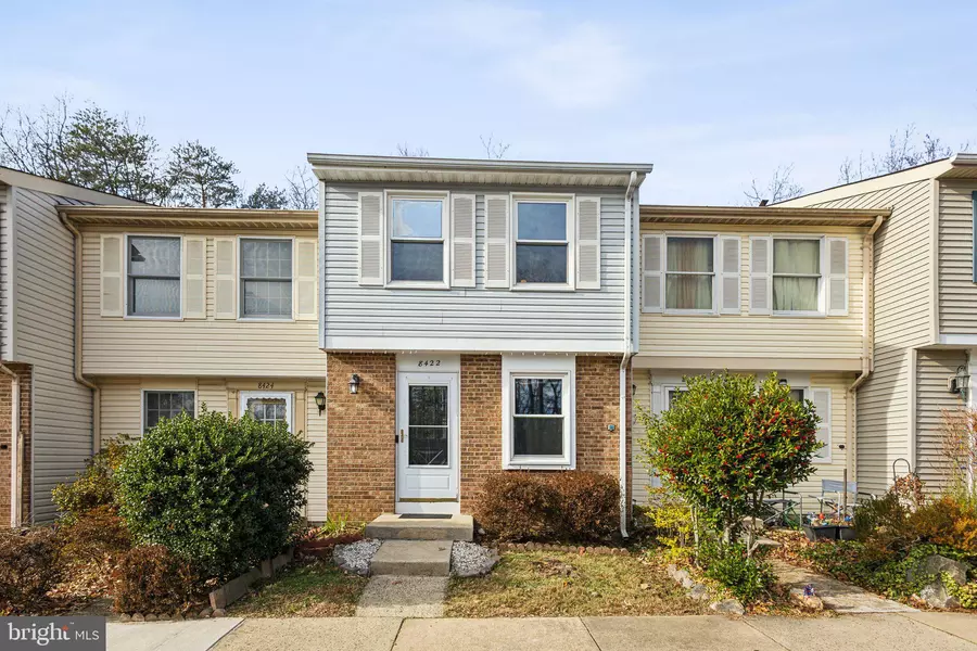 8422 SUGAR CREEK LN, Springfield, VA 22153