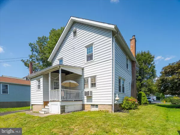 Hatboro, PA 19040,73 WILLIAMS LN