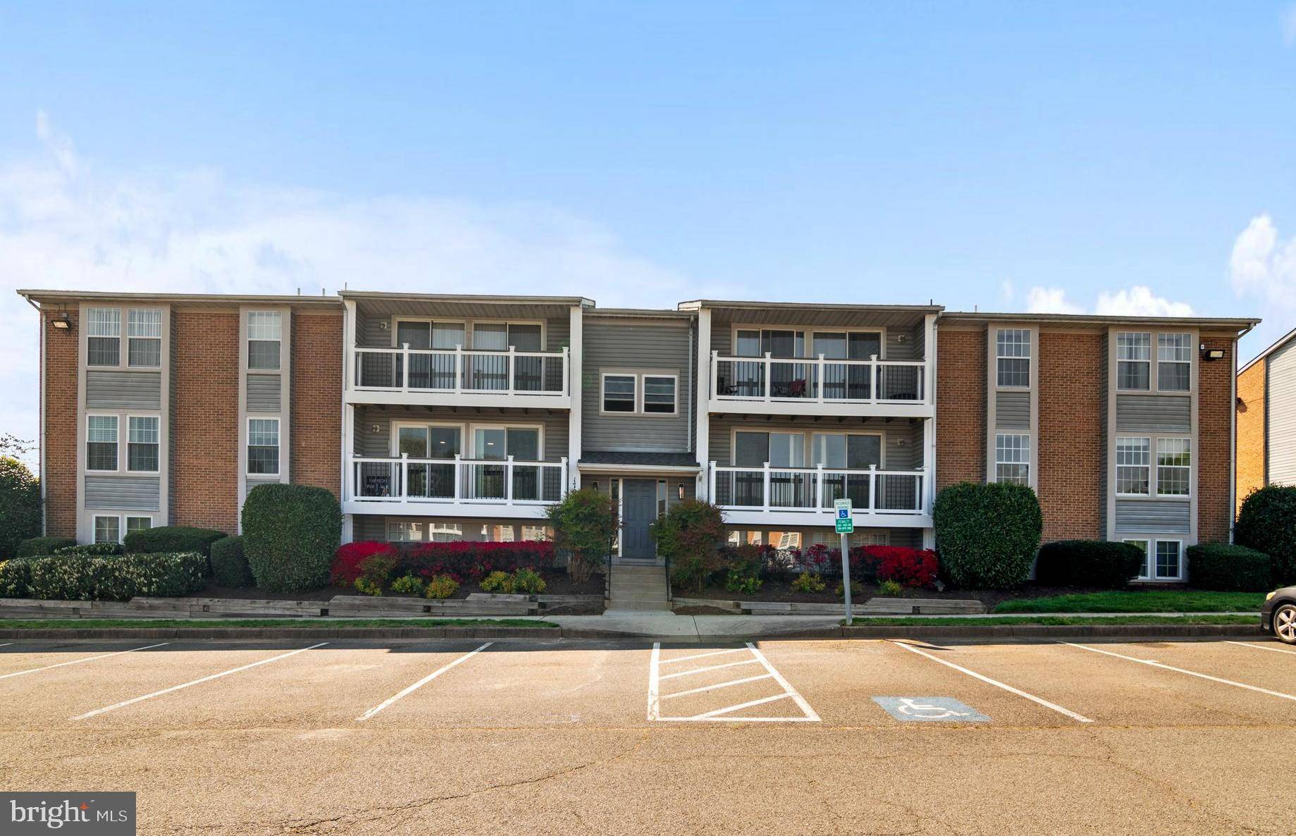 17060 CAPRI LN #201, Dumfries, VA 22026