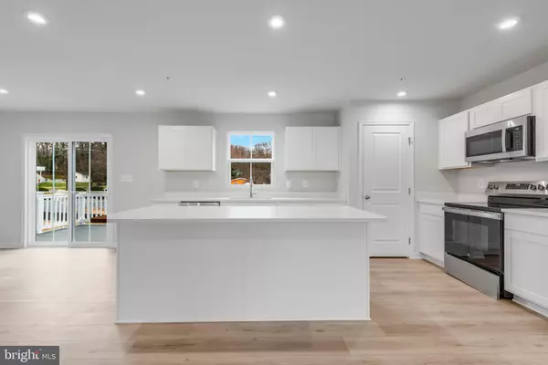 Capitol Heights, MD 20743,1109 BLUE STAR CT #BR0006