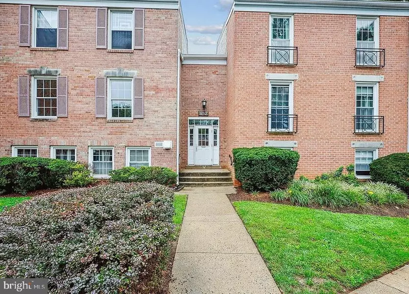 852 QUINCE ORCHARD BLVD #101, Gaithersburg, MD 20878