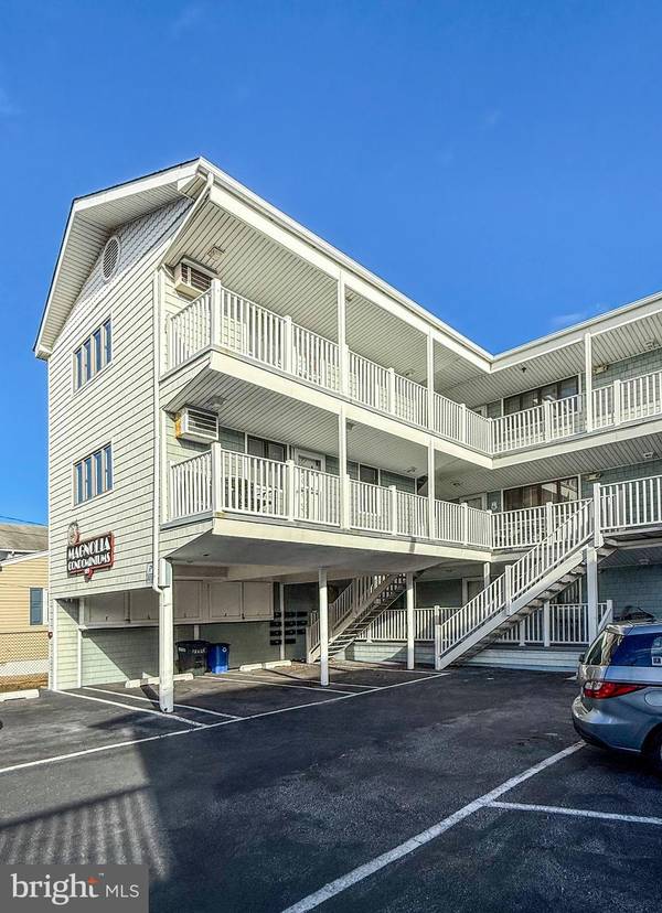 119 E MAGNOLIA AVE #8, Wildwood, NJ 08260