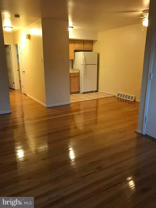 Philadelphia, PA 19128,7008 VALLEY AVE #1