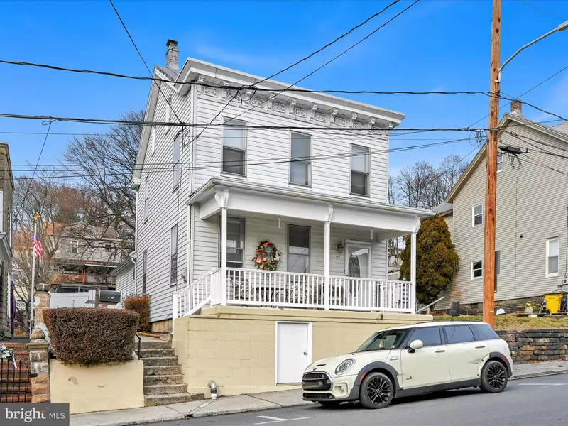 27 E WILLIAM ST, Schuylkill Haven, PA 17972